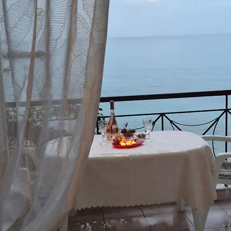 Aegean Sea Breeze Nea Skioni